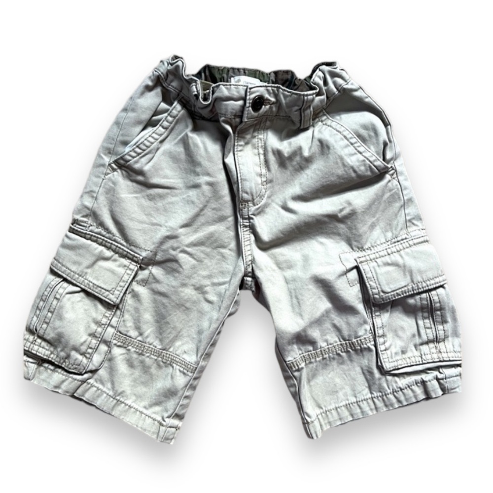 TUCKER + Tate Boys khaki cargo shorts Size 7